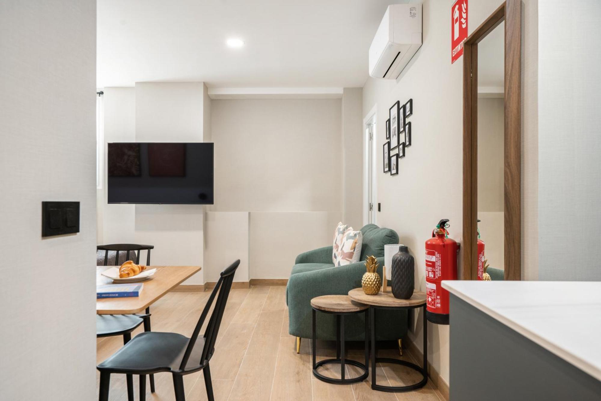 Dobo Madrid Cabrera Apartment Room photo