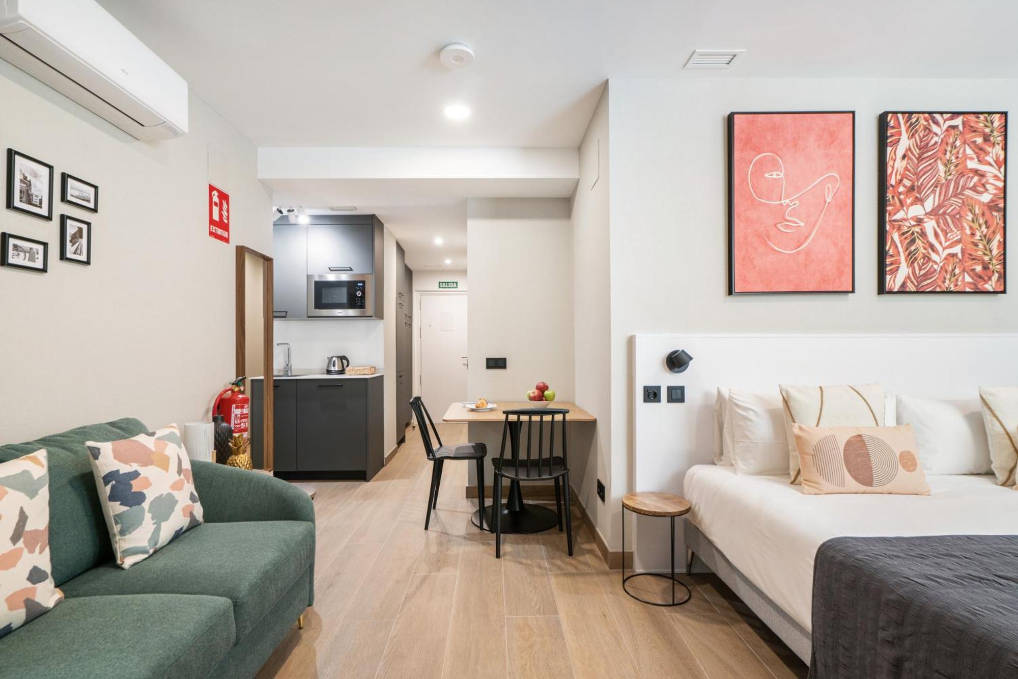 Dobo Madrid Cabrera Apartment Room photo