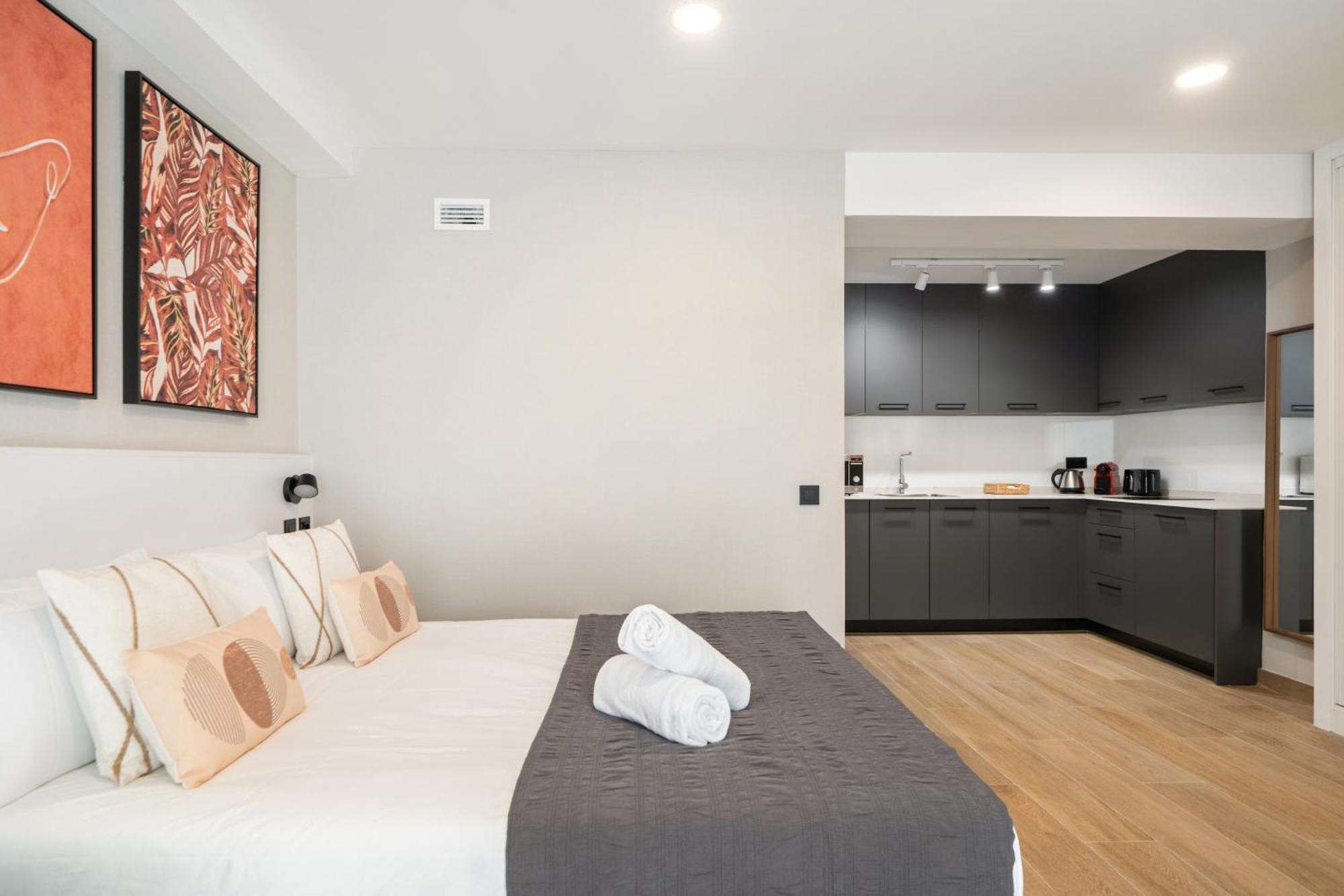 Dobo Madrid Cabrera Apartment Room photo